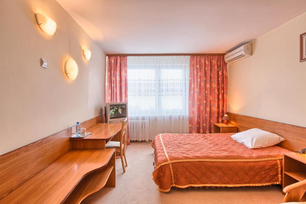 Jubilat Hotel